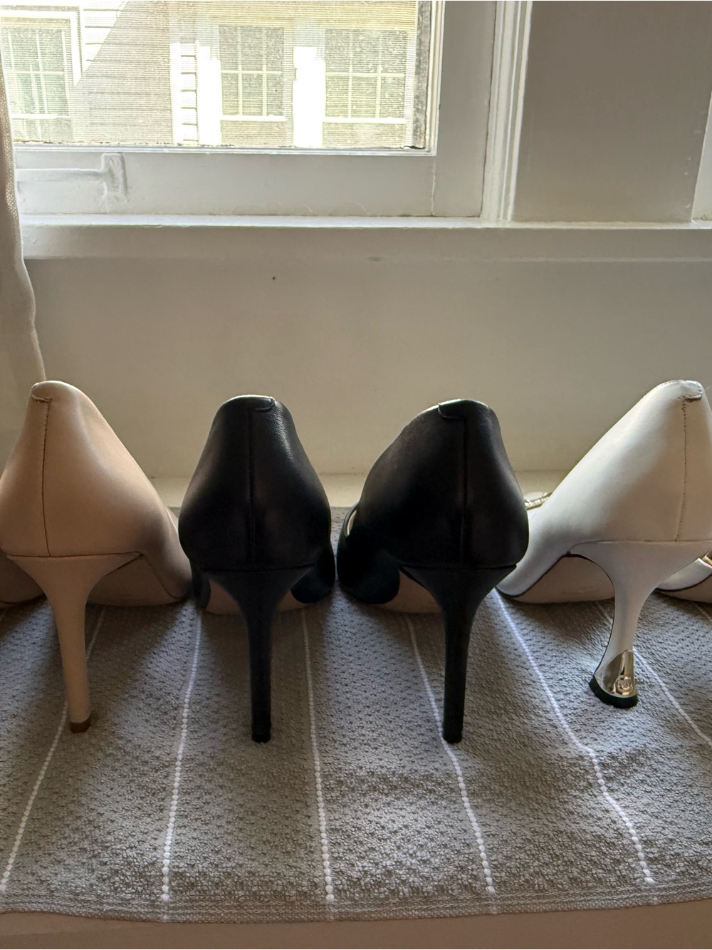 Nine West Black Pointed-Toe Leather Pumps - Picture 5 of 5